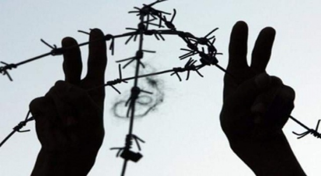 هيئة الأسرى : الإفراج عن 531 أسيراً من بينهم 120 معتقلاً أمنياً وفقاً لاعادة اعتماد "المنهلي"