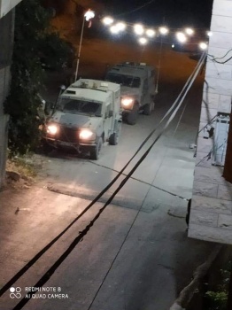 الإحتلال يداهم منازل في بلدة يعبد ويستولي على تسجيل كاميرات مراقبة