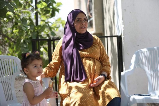 د. الكيلة: وفد متخصص من وزارة الصحة يتابع الوضع الصحي للمحررة الحامل أنهار الديك
