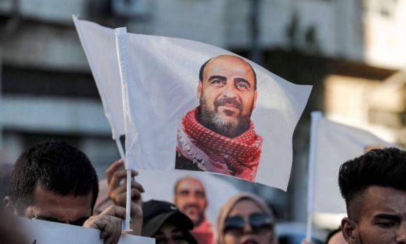 النيابة العسكرية تسرد الوقائع في قضية المعارض “بنات”
