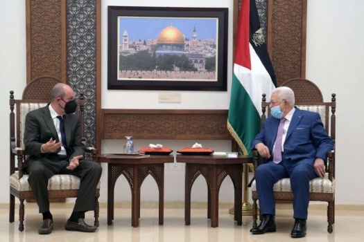 مبعوث بايدن طالب السلطة وقف دفع رواتب الاسرى
