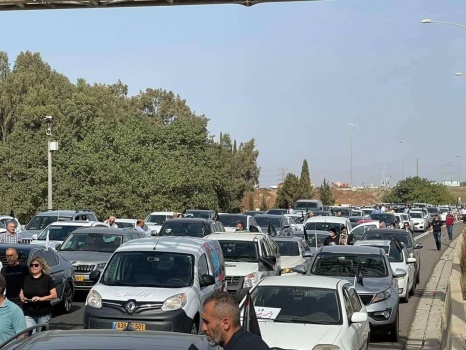مسيرة سيارات احتجاجًا على الجريمة في أراضي الـ 48
