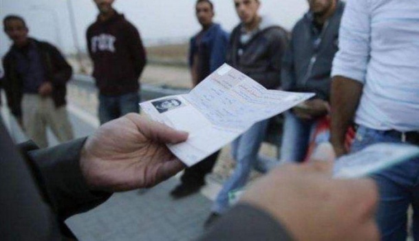 "العمل" بغزة: فتح باب التسجيل للعمال الراغبين بالعمل في "اسرائيل"