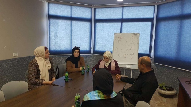 مركز مصادر التنمية الشبابية في جنين يبحث مع مجموعة من المؤسسات آفاق العمل الشبابي المشترك