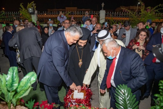 مجلس العمل الفلسطيني وسفارة فلسطين في الإمارات يضيئان شجرة الميلاد تأكيدًا لمعاني المحبة والتعاضد الوطني