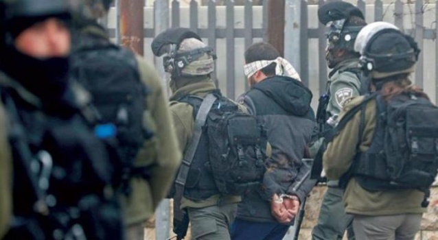 الاحتلال يعتقل 9 فلسطينيين من الضفة والقدس