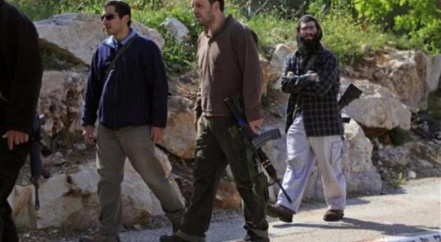 اعتداءات المستوطنين.. إغلاق مداخل واقتحام مقامات دينية بنابلس