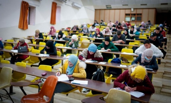 الإغلاق مستمر: جامعة بيرزيت تؤجل الامتحانات النهائية
