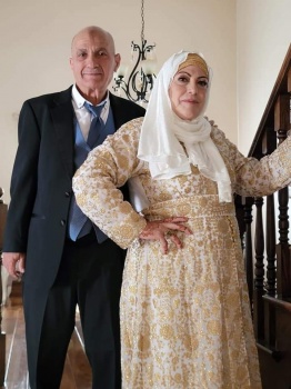 فاجعة.... وفاة مواطن وزوجته اثر تسرب الغاز بمنزلهما في مخيم الجلزون