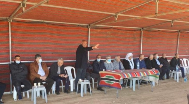 قيادات فلسطينية تدعو للتصعيد دعماً لأهالي "النقب"
