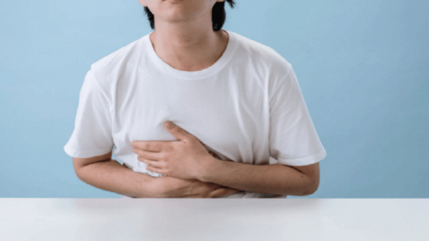 بحث علمي يحذر من تناول المخللات لاحتمال تسببها بمرض خطير!