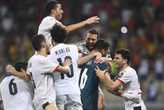 بعد تألق الحارس أبو جبل.. مصر إلى نهائي كأس أمم إفريقيا