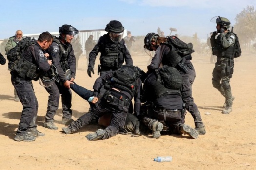 فلسطينييو النقب: يطلقون علينا رصاصهم بلا سبب وينفذون مشروع كراهية
