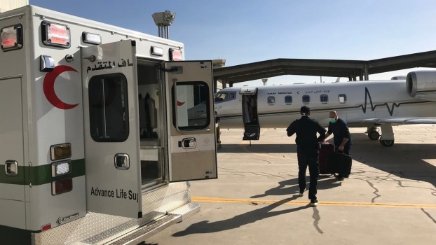 الملك سلمان يوجه بعلاج زوجة إعلامي لبناني في الرياض