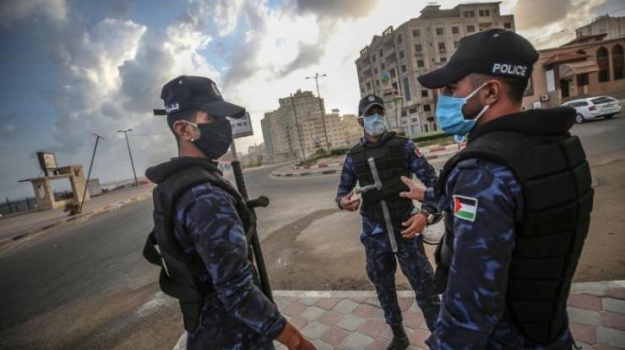 اختطاف صراف عملة في غزة وسرقة نصف مليون شيكل منه...والشرطة تقبض على اللصوص