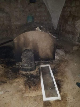 الاحتلال يزعم: فلسطينيون حطموا أجزاء من "قبر يوسف"