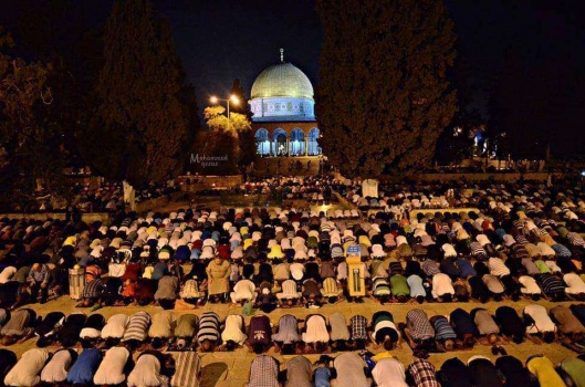 تزامناً مع مخطط &ldquo;ذبح القربان&rdquo;.. دعواتٌ لإحياء فجر الجمعة الثانية من رمضان في الأقصى
