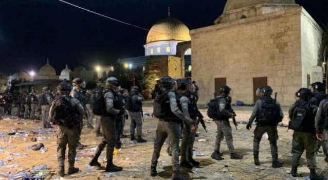 العراق ولبنان يستهجنان اقتحام "الأقصى"