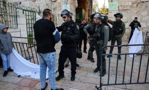 السجن 14 عاما على شاب من رهط بتهمة محاولة تنفيذ عملية طعن