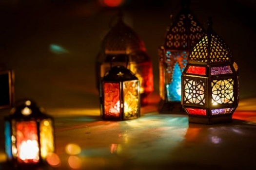 حق الملح والتكبيرة'.. عادة توارثتها الأجيال لتكريم النساء في عيد الفطر في دول المغرب