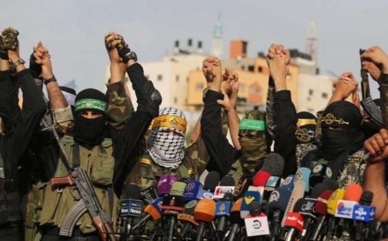 الفصائل الفلسطينية: اقتحام "الأقصى" غداً لعب بالنار