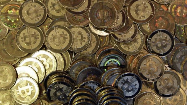 بيل غيتس: العملات المشفرة خداع بنسبة 100%