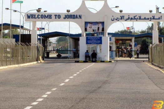 النائب الأردني خليل عطية يعلن عن إجراءات جديدة على جسر الملك حسين