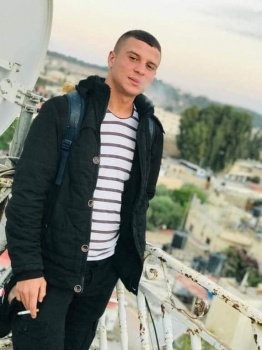 يتهمه بمساعدة أسرى نفق الحرية... الاحتلال يؤجل النطق بالحكم على أسير من مخيم جنين حتى الشهر المقبل