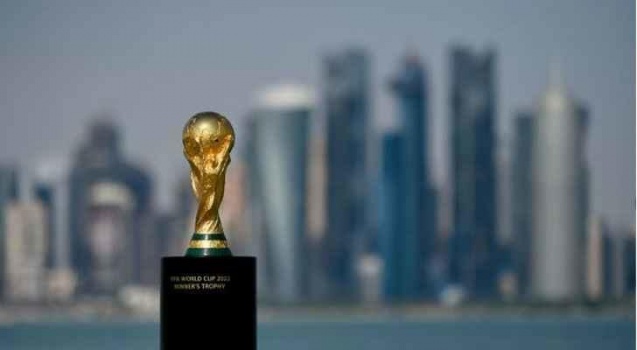 نجوم مهددون بالغياب عن مونديال قطر