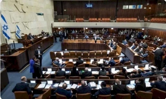 الكنيست توافق على تمديد أنظمة طوارئ تحكم المستوطنات بالضفة لـ5 سنوات