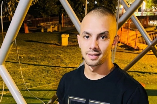 الاحتلال يؤجل هدم منزل الشهيد عدي التميمي