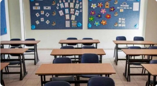 تعطيل الدوام في جميع المدارس غدا و تأخير دوام الوزارات والمؤسسات
