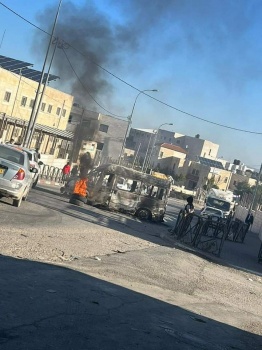 صور....عصيان مدني في 4 بلدات ومخيم في القدس- اضراب واغلاق طرقات