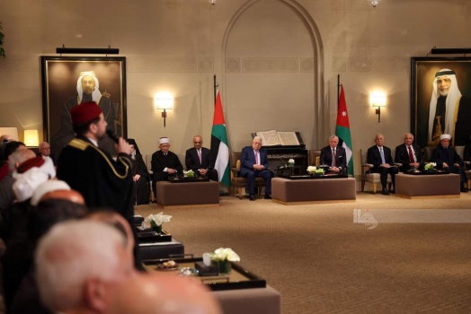 ملك الأردن يقيم مأدبة إفطار مقدسية بحضور الرئيس عباس ويؤكدان على الحقوق الفلسطينية