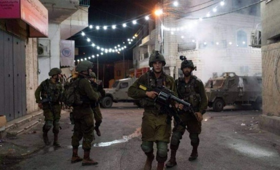 اعتقالات واشتباكات مع الاحتلال في طولكرم ومواجهات في سلواد وبيت أمر
