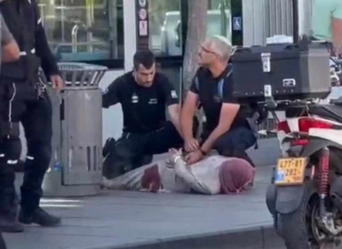 إصابة سيدة برصاص الاحتلال في القدس بزعم محاولة تنفيذ عمليّة طعن