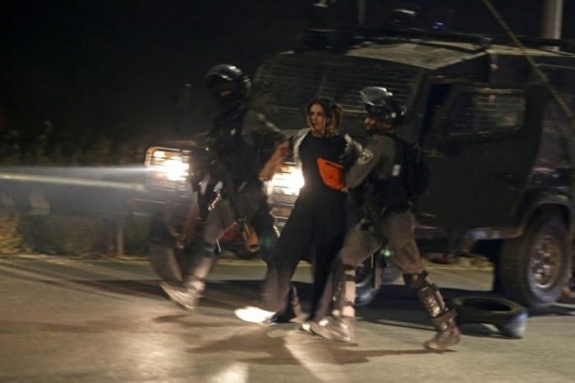 الاحتلال يواصل الاعتقالات الواسعة في الضفة والقدس لليوم 21 على التوالي