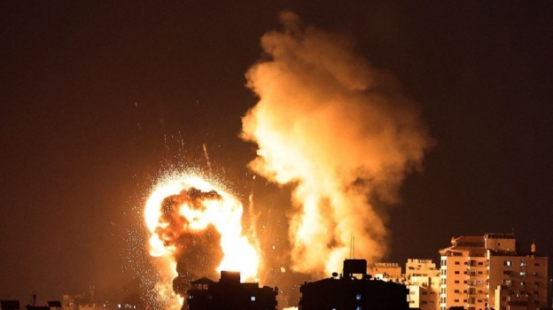 قطر: القصف الإسرائيلي على غزة يعقد إطلاق سراح أسرى
