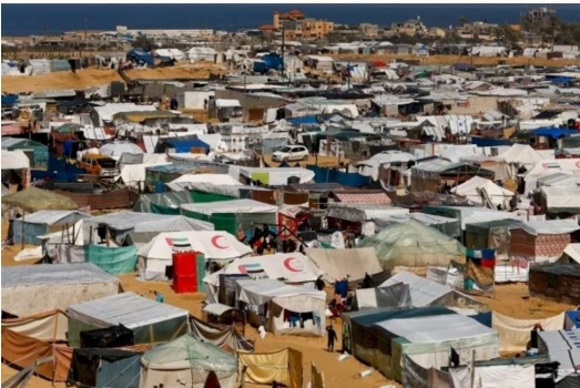 الجيش الإسرائيلي يكشف: سنخلي النازحين في رفح إلى "جزر إنسانية" وسط القطاع
