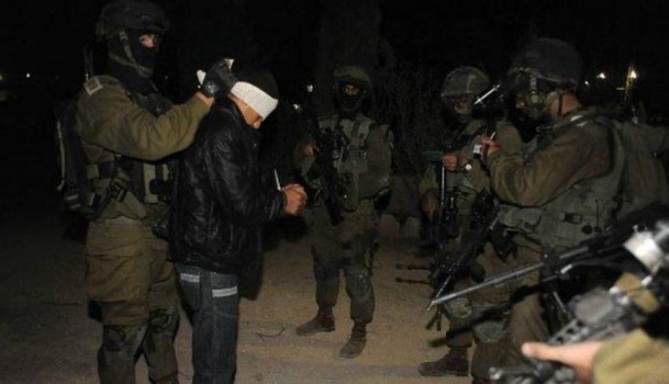 "الشاباك" يزعم اعتقال 4  فلسطينيين من الداخل المحتل خططوا لتنفيذ عملية ضد جنود جيش الاحتلال