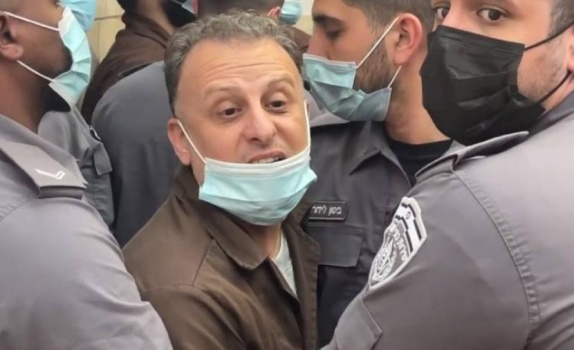 "هيئة الأسرى": ادارة سجون الاحتلال تواصل عزل المعتقل يعقوب قادري منذ 32 شهرا