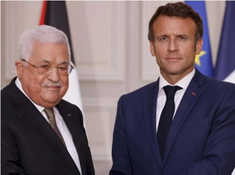 الرئيس يدعو ماكرون للاعتراف بدولة فلسطين والضغط للإفراج عن أموال المقاصة