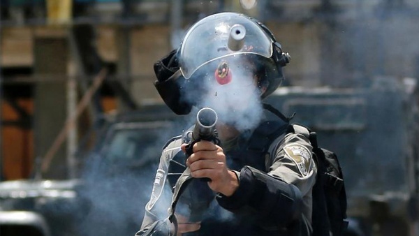 إصابة خطيرة بالرصاص الحي واعتقال سيدة خلال اقتحام عزون