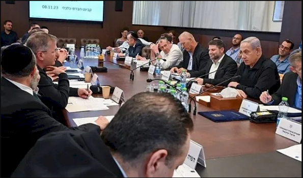 حكومة الاحتلال تجتمع في "مكان آمن تحت الأرض" بدون مستشارين!