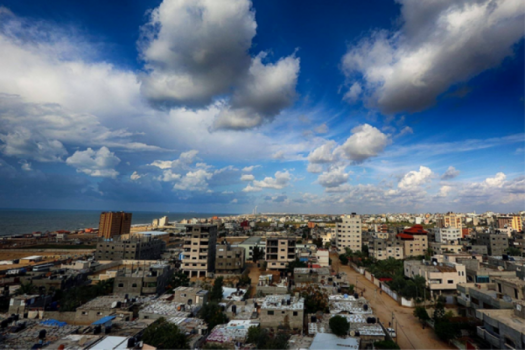 الطقس: أجواء غائمة نهارا وشديد البرودة ليلا