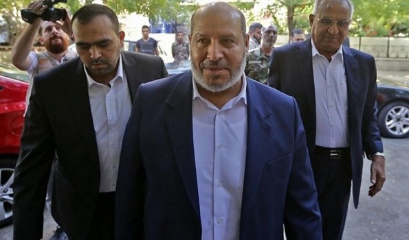 وفد من "حماس" يبدأ بعقد لقاءات بالقاهرة حول تنفيذ وقف إطلاق النار وتبادل الأسرى بغزة