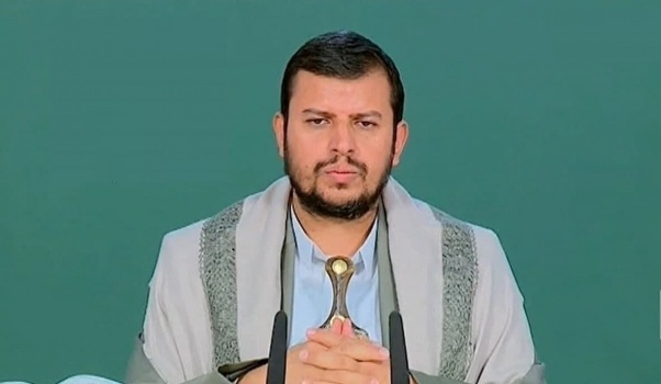 عبد الملك الحوثي: أمريكا تستعد لتصعيد جديد في المنطقة وبعض الأنظمة العربية تخدم "إسرائيل"