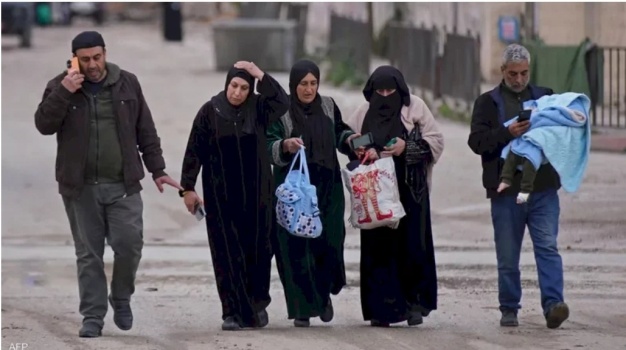 الاحتلال الإسرائيلي يطالب بإخلاء عشرات العوائل من محيط مخيم جنين