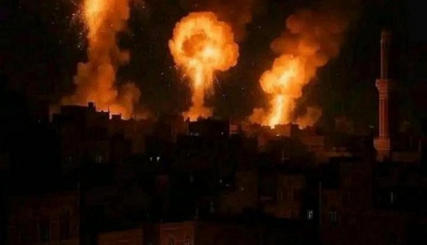 العدوان الأمريكي يرتكب مجزرة في اليمن .. 74 شهيدا وأكثر من 170 جريحا في غارات على رأس عيسى