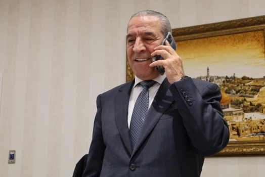 الشيخ: أولوية الرئيس هي وقف الحرب الإجرامية على شعبنا